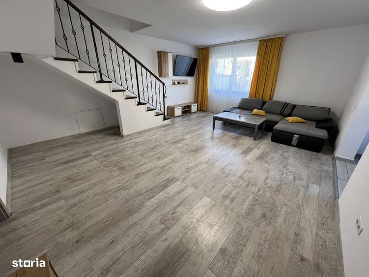 Casă cu 4 camere decomandat cu Teren 250 Mp în Turnișor