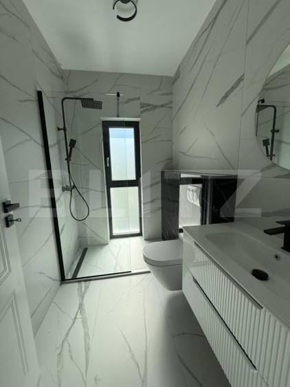 Duplex cu 4 camere cu Canalizare în Chinteni