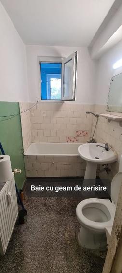 Apartament cu 2 camere semidecomandat în Iancului