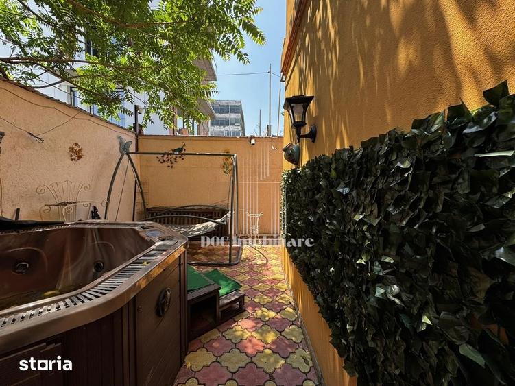 Casă cu 5 camere cu Teren 70 Mp în Tei