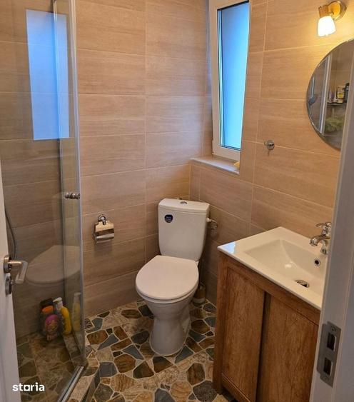 Casă cu 3 camere în Șelimbăr
