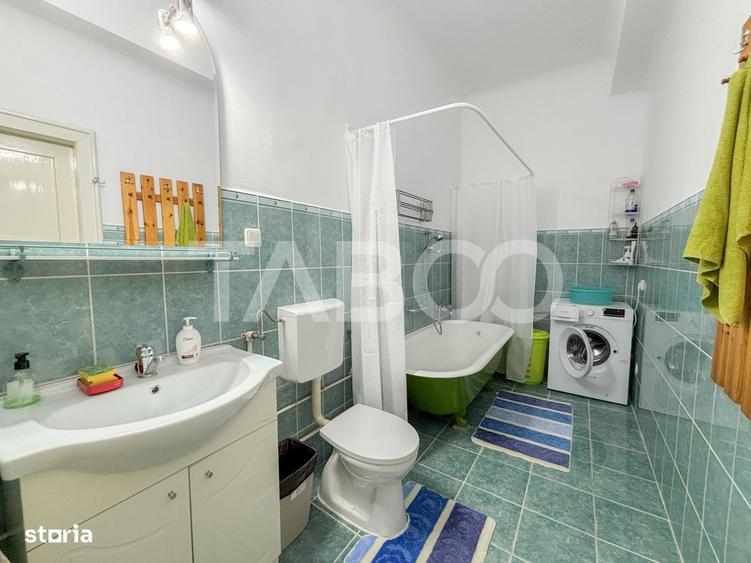 Apartament cu 2 camere semidecomandat în Central