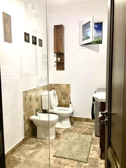 Apartament cu 2 camere decomandat în Popoveni