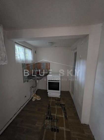 Casă cu 3 camere cu Canalizare în Palas