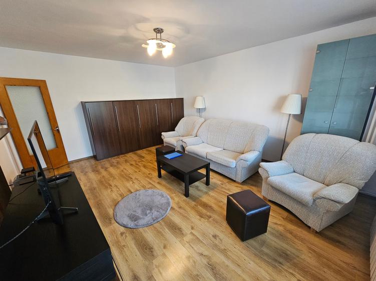 Apartament cu 2 camere decomandat în Unirii