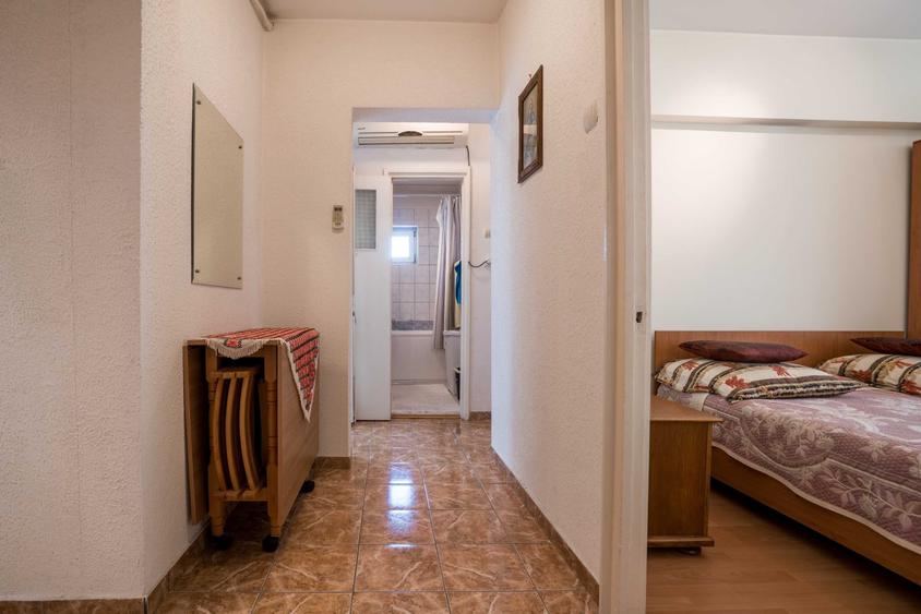 Apartament cu 3 camere decomandat în Alexandriei