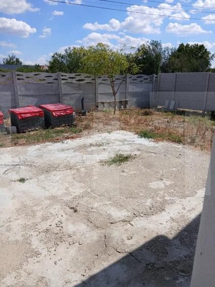 Casă individuală cu 5 camere cu Teren 450 Mp în Balș