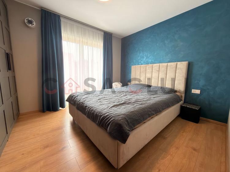 Duplex cu 6 camere cu Canalizare în Iris