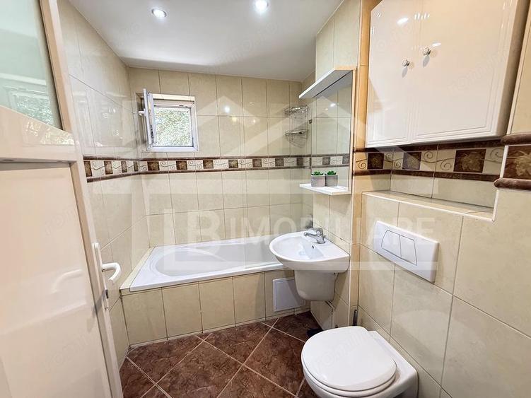 Apartament cu 3 camere, 65 mp, decomandat, Zona UMFST - 3
