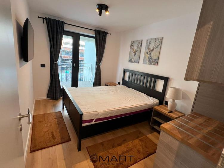 Apartament cu 2 camere semidecomandat în Tractorul