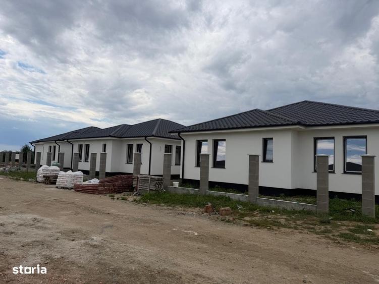 Casă cu 4 camere în Central