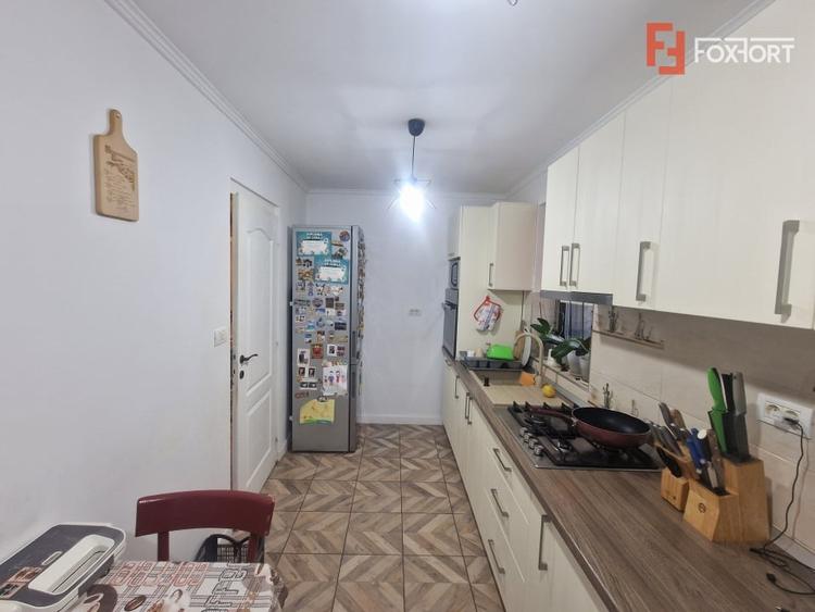 Duplex cu 3 camere cu Canalizare în Moșnița Veche
