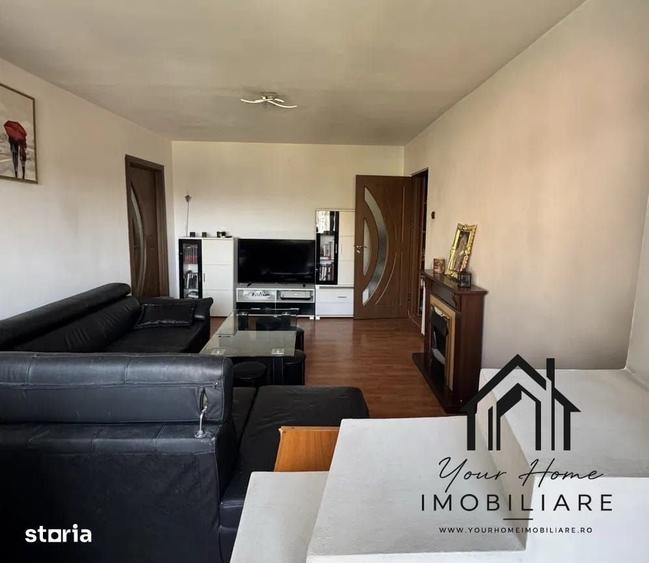 Apartament cu 3 camere semidecomandat în Craiovița Nouă
