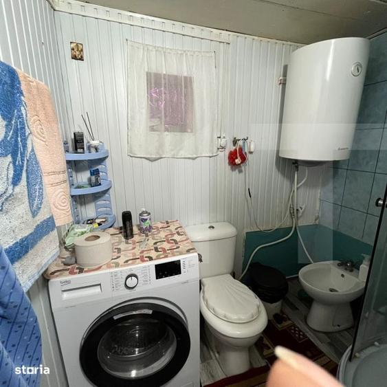 Casă cu 4 camere în Mitoc