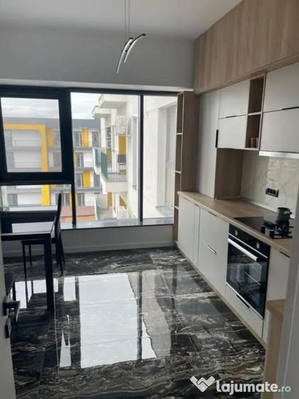 Apartament situat in zona FAR, in bloc nou - 9