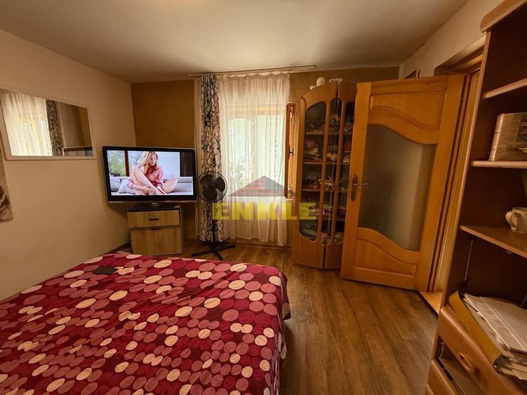 Casă individuală cu 3 camere cu Canalizare în Hudum