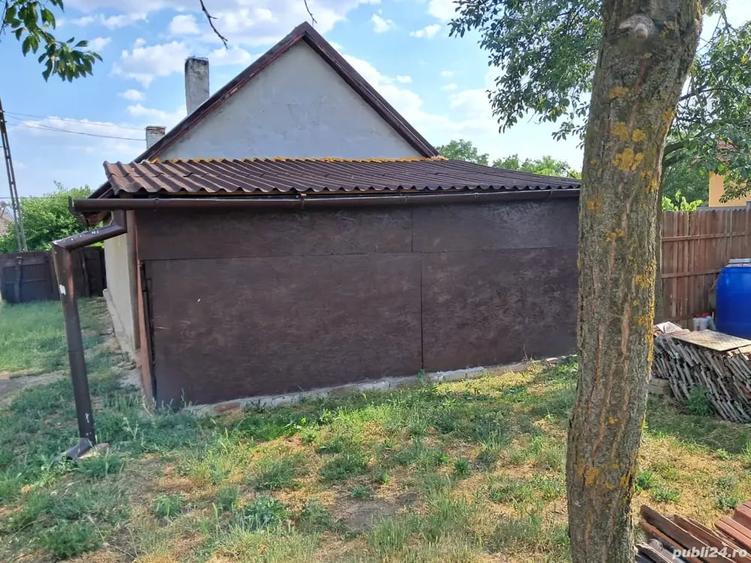 Casă cu 3 camere cu Teren 635 Mp în Central