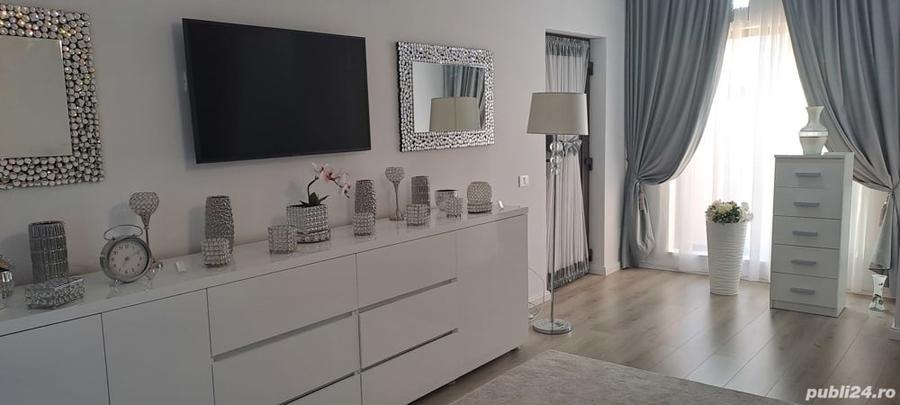Casă cu 5 camere cu Teren 348 Mp în Giroc