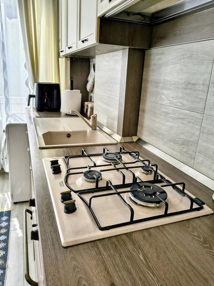 Apartament cu 3 camere decomandat în Burdujeni
