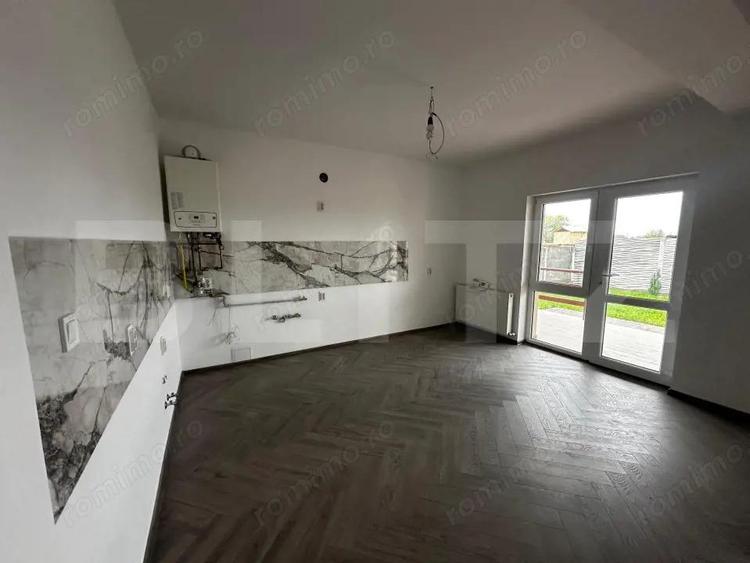 Casă cu 4 camere cu Teren 300 Mp în Central
