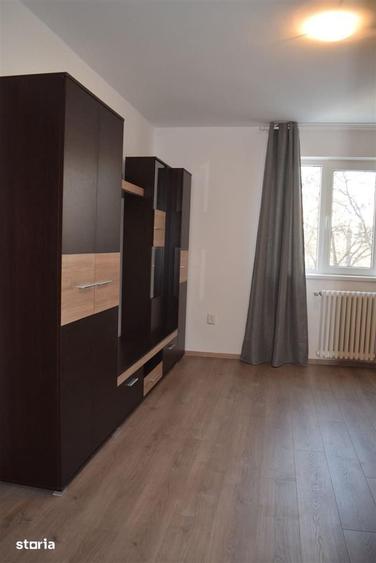 Apartament cu 2 camere în Podul de Piatră
