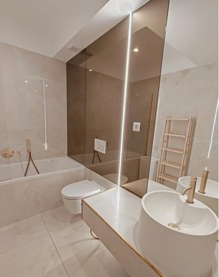 Apartament cu 3 camere semidecomandat, mobilat în Pipera