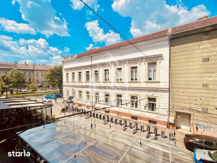 Apartament cu 3 camere decomandat, mobilat în Ultracentral