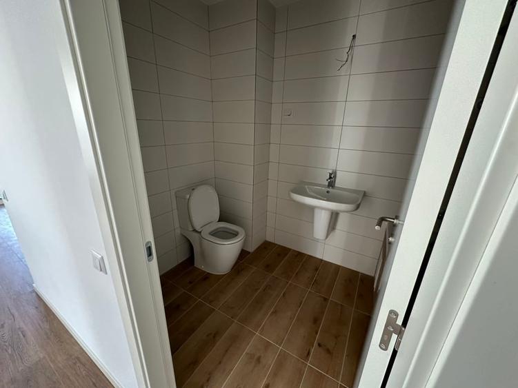Apartament cu 4 camere decomandat în Pantelimon
