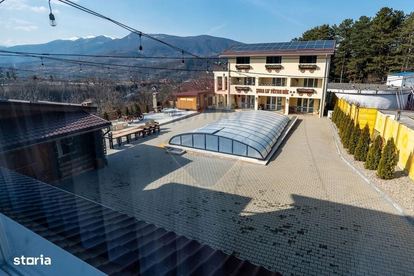 Spațiu comercial, de 1,000 mp, în Central