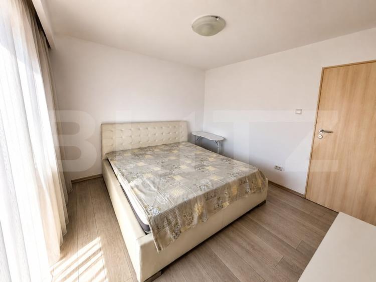 Apartament cu 3 camere decomandat, mobilat în Fabric