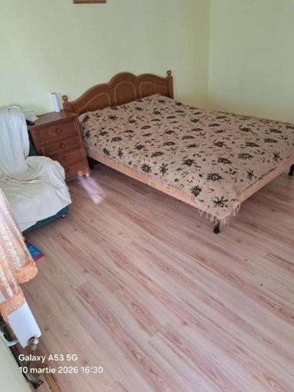 Casă individuală cu 4 camere cu Canalizare în Sud-Vest