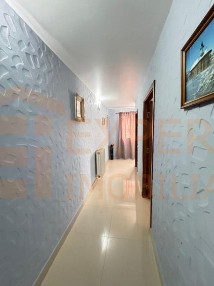 Duplex cu 5 camere cu Canalizare în Mamaia-Sat