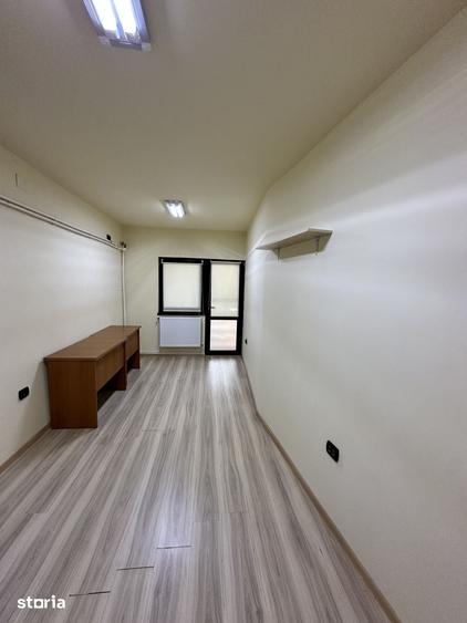 Casă cu 4 camere cu Teren 80 Mp în Central