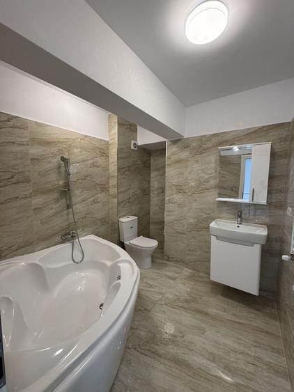 Duplex cu 3 camere cu Canalizare în Rahova