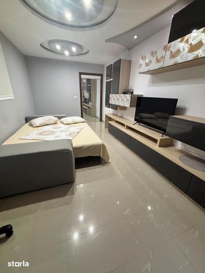 Apartament cu 2 camere decomandat în Faleza Nord