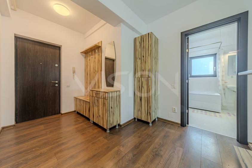 Apartament cu 2 camere semidecomandat, mobilat în Plopilor