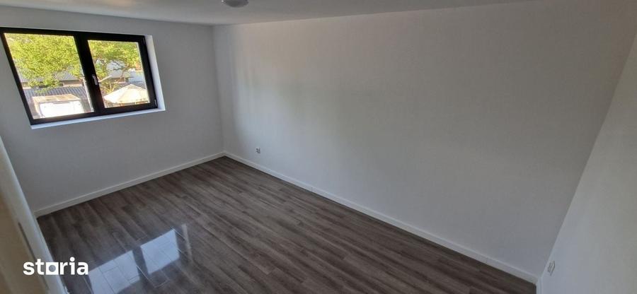 Apartament cu 3 camere în Calea București
