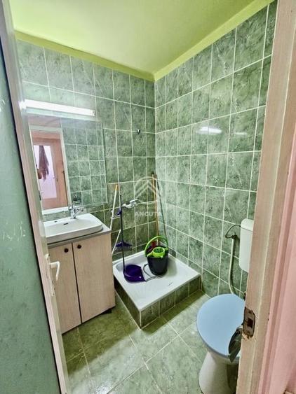 Apartament cu 3 camere decomandat în Mărăști