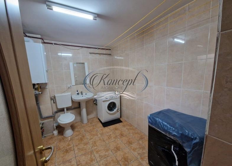 Casă cu 5 camere cu Canalizare în Andrei Mureșanu