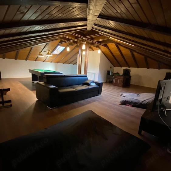 Casă cu Teren 1790 Mp în Corbeanca