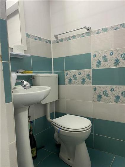 Casă cu 4 camere cu Canalizare în Colentina
