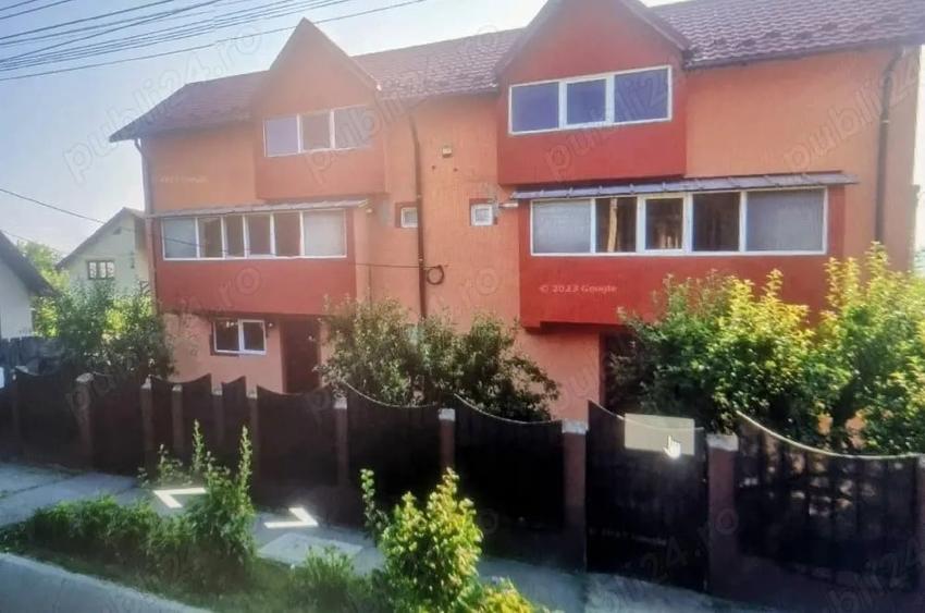 Casă cu Teren 700 Mp în Central