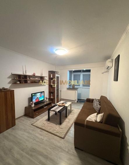 Apartament cu 2 camere decomandat, mobilat în Drumul Taberei
