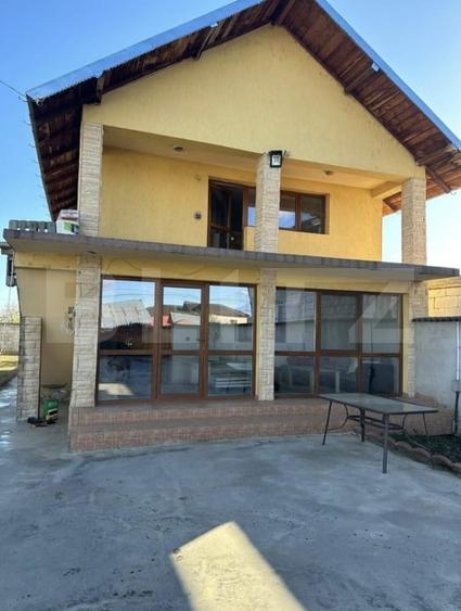 Casă individuală cu 6 camere cu Canalizare în Prepeliac