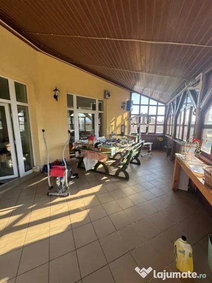 Casă cu 4 camere cu Teren 1400 Mp în Tăuții de Sus