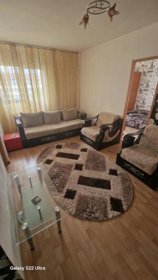 Apartament cu 2 camere decomandat în Ostroveni