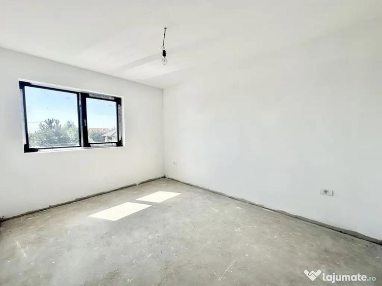 Casă cu 4 camere cu Teren 310 Mp în Bazoș