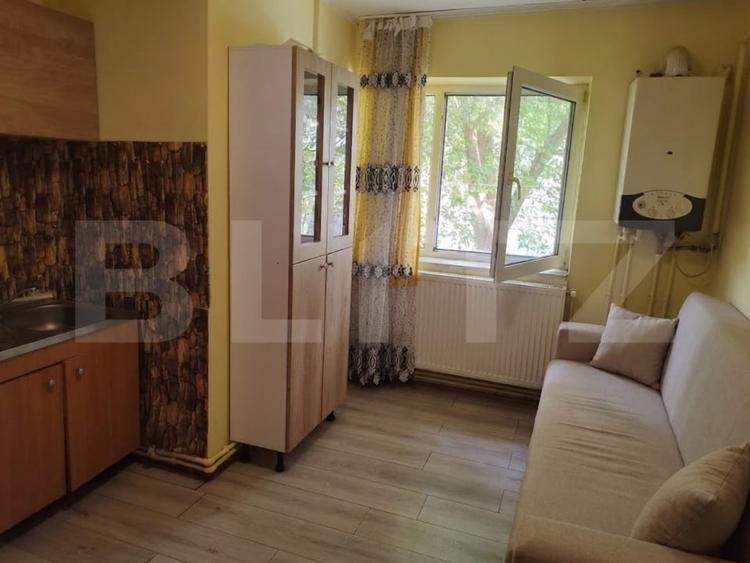 Garsonieră nedecomandată, mobilată în Dancu