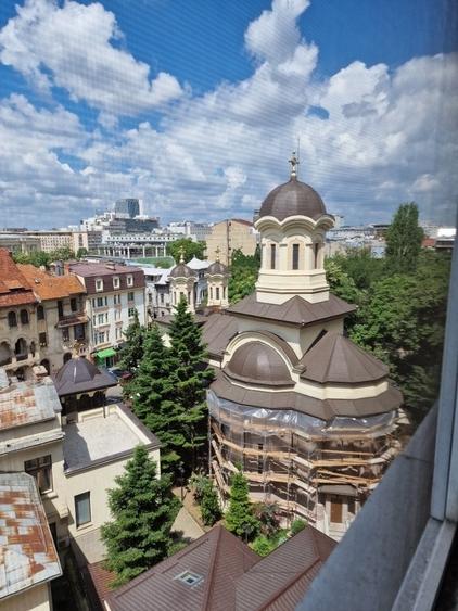 Apartament cu 4 camere decomandat, mobilat în Universitate