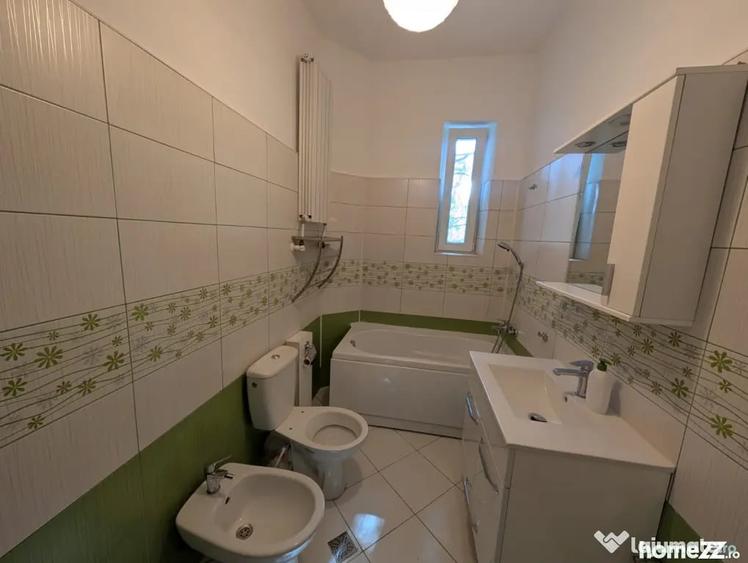 Apartament cu 2 camere decomandat în Aviatori